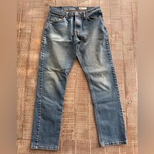 Wrangler Men's Straight Fit Blue Jeans